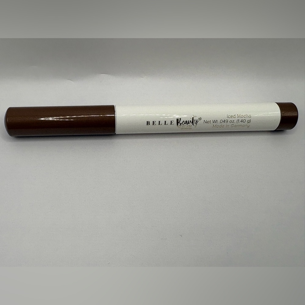 Eye Shadow Stick - Iced Mocha; Belle Beauty Kim Gravel - Picture 3 of 4